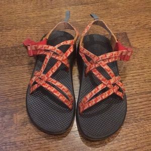 Kids Chacos Size 5